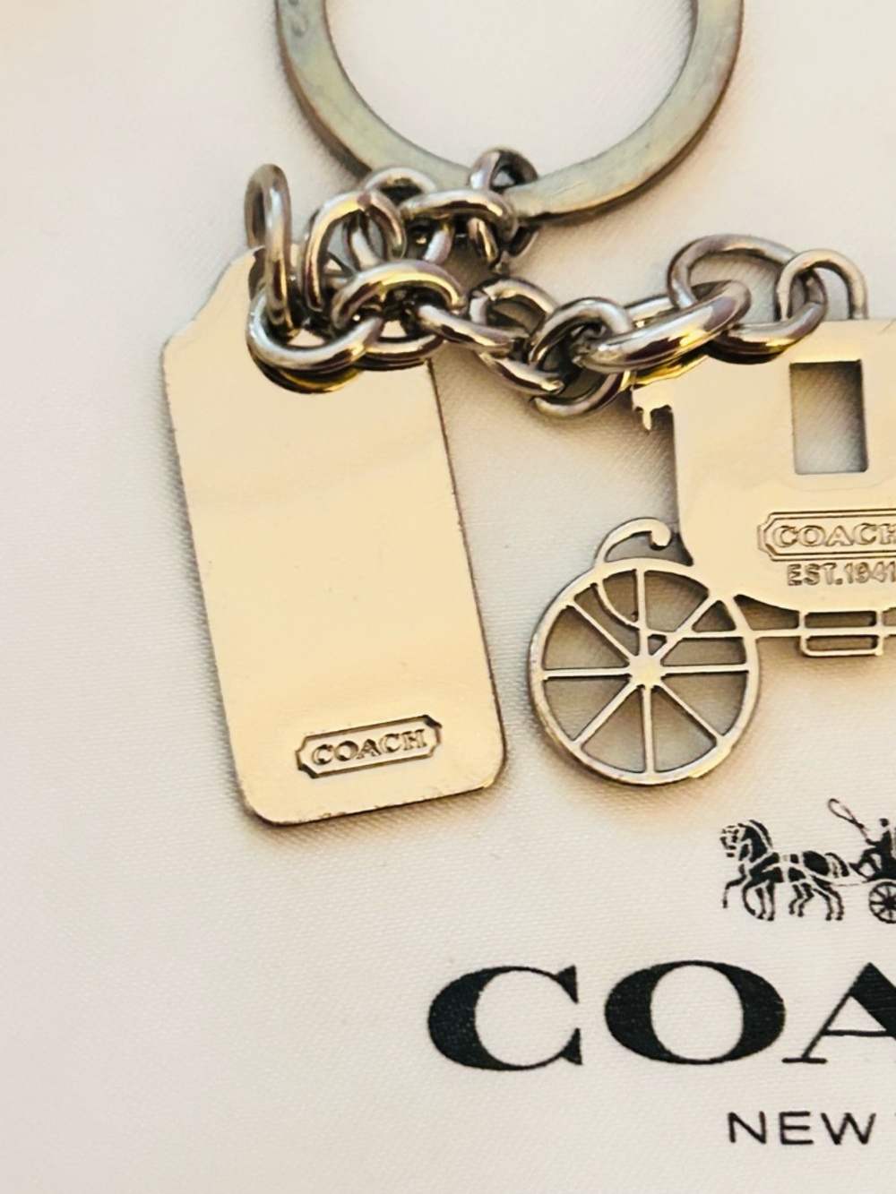 RARE Coach Y2K 1941 Horse and Carriage Keychain/ Bag Charm - Picture 11 of 15